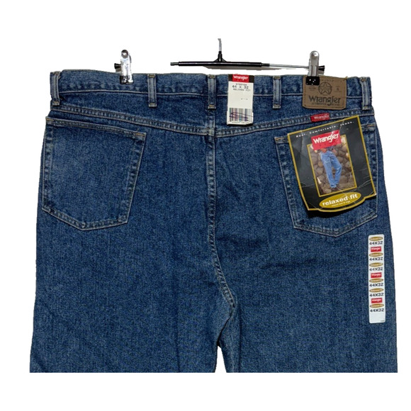 Wrangler Hero Jeans Mens 44X32 Blue Relaxed Fit Straight Dark Wash Workwear NWT - Picture 6 of 10